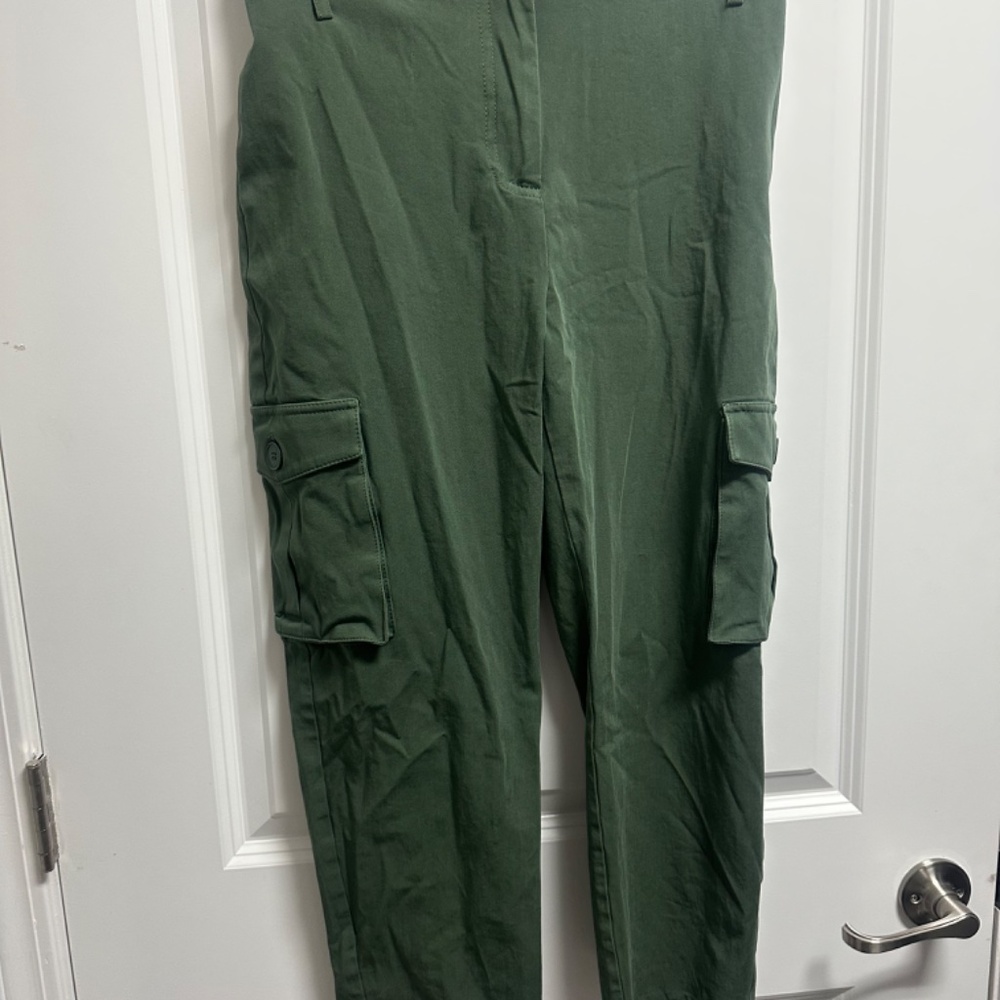 Gently Used Exquise Army Green Cargo Pants XS P - Picture 8 of 9